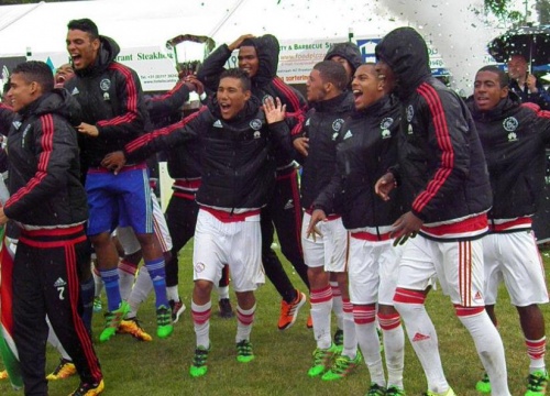 500_ajaxcapetown3.jpg